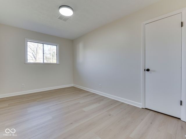 4124 Shelbyville Road, Indianapolis, IN 46237