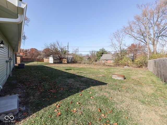 4124 Shelbyville Road, Indianapolis, IN 46237