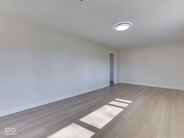 4124 Shelbyville Road, Indianapolis, IN 46237