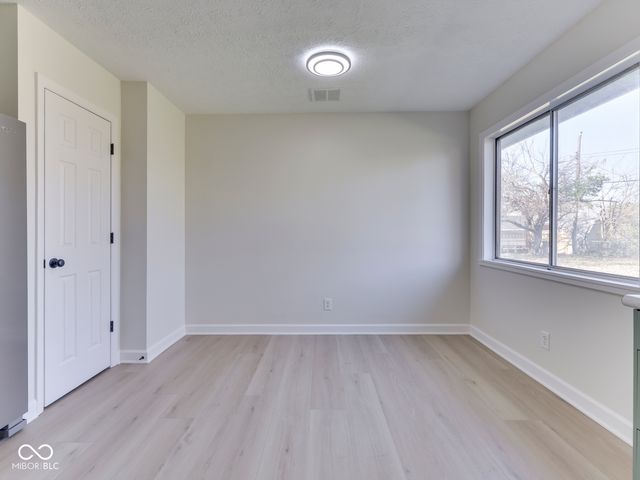 4124 Shelbyville Road, Indianapolis, IN 46237