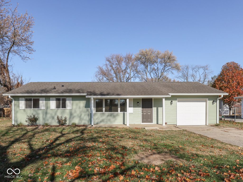 4124 Shelbyville Road, Indianapolis, IN 46237