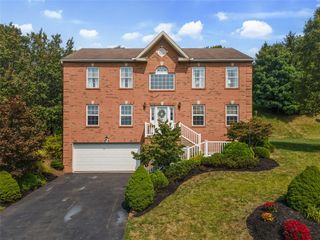 528 Potomac Dr, South Strabane, PA 15301
