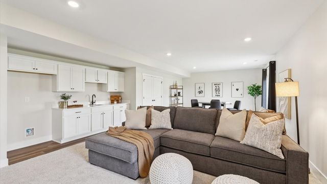 2514 NW 10th Avenue SE, Altoona, IA 50009