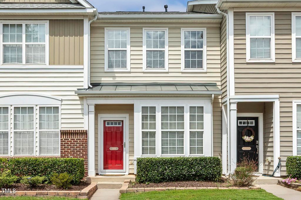 7824 Silverthread Lane, Raleigh, NC 27617