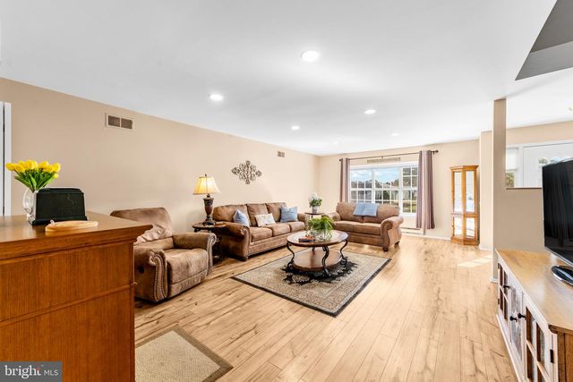 376 STIRLING DR #376A, Monroe Township, NJ 08831