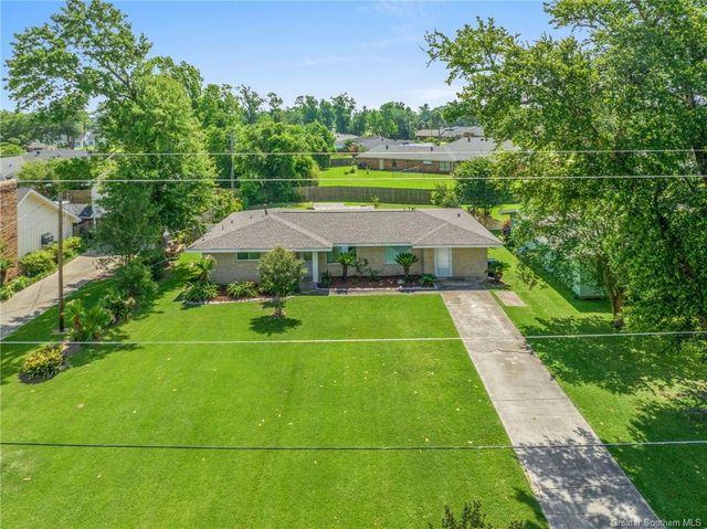 4119 Pleasant Drive, Lake Charles, LA 70605