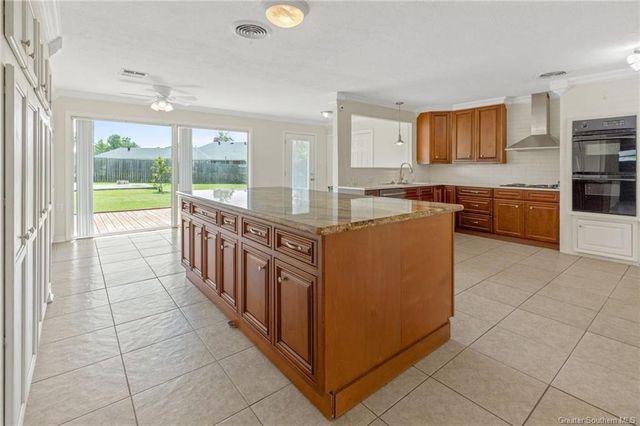 4119 Pleasant Drive, Lake Charles, LA 70605