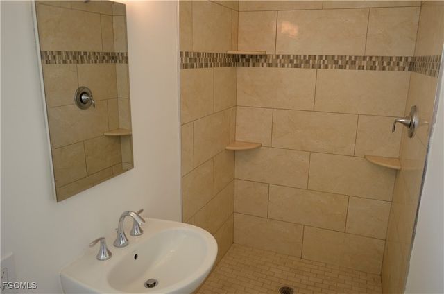 451 Monterey AVE, Cape Coral, FL 33904