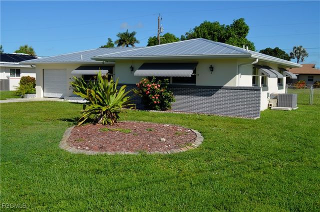 451 Monterey AVE, Cape Coral, FL 33904