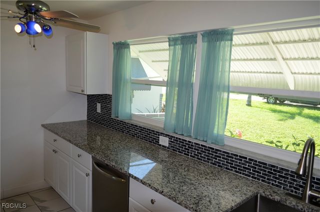 451 Monterey AVE, Cape Coral, FL 33904