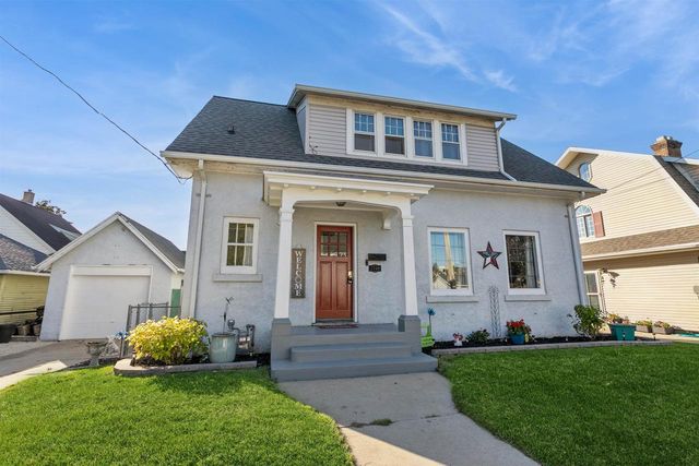 2708 SCHOOL STREET, Two Rivers, WI 54241