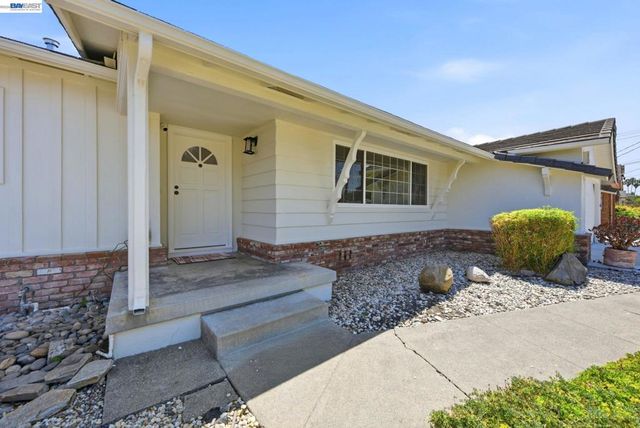 41754 Covington Dr, Fremont, CA 94539