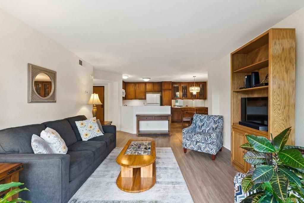 17607 Pomerado Road 101, San Diego, CA 92128 — exterior