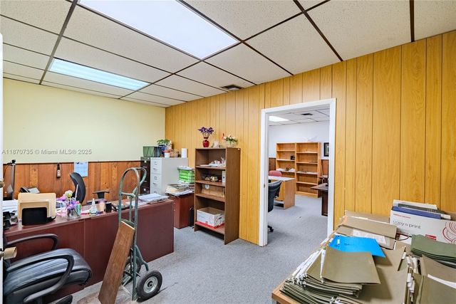 529 W Flagler St, Miami, FL 33130