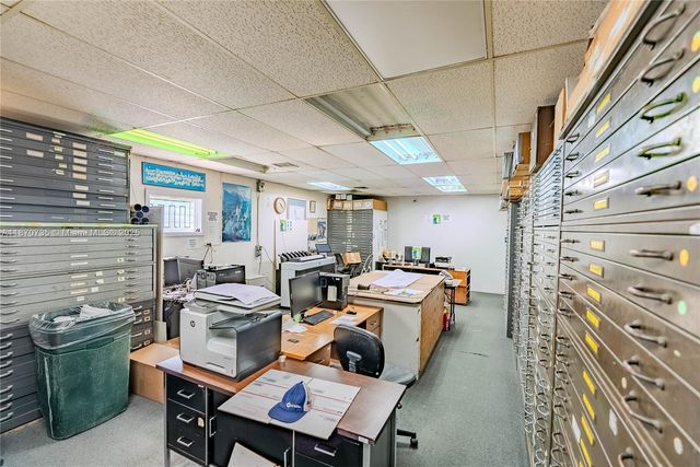 529 W Flagler St, Miami, FL 33130