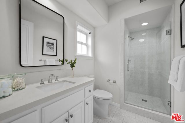 7861 W 80th Street, Playa Del Rey (los Angeles), CA 90293