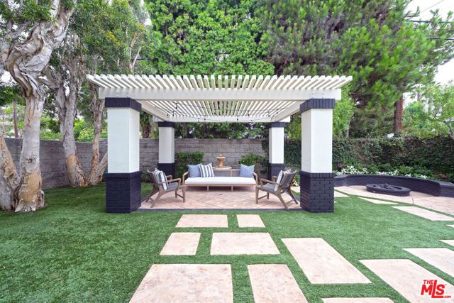 7861 W 80th Street, Playa Del Rey (los Angeles), CA 90293