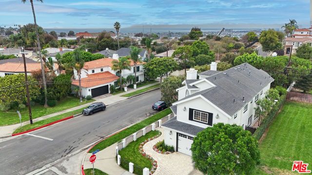 7861 W 80th Street, Playa Del Rey (los Angeles), CA 90293