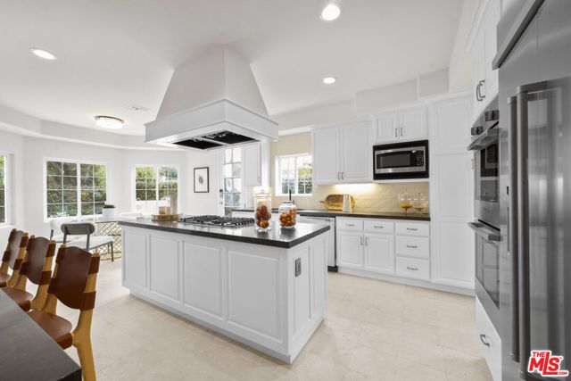 7861 W 80th Street, Playa Del Rey (los Angeles), CA 90293