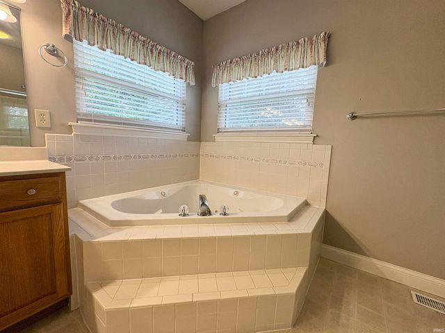 2111 Canyon Creek Drive, Lafayette, IN 47909