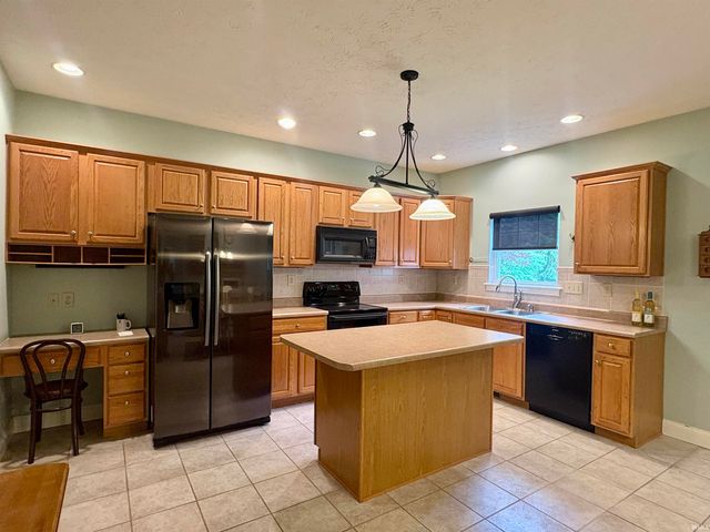 2111 Canyon Creek Drive, Lafayette, IN 47909