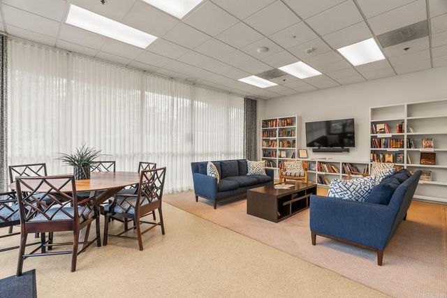 3700 Cantrell Rd #308, Little Rock, AR 72202