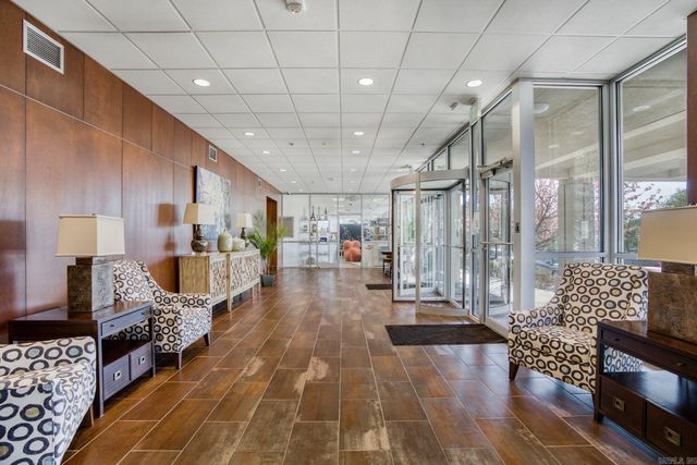 3700 Cantrell Rd #308, Little Rock, AR 72202