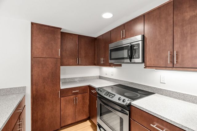 3700 Cantrell Rd #308, Little Rock, AR 72202