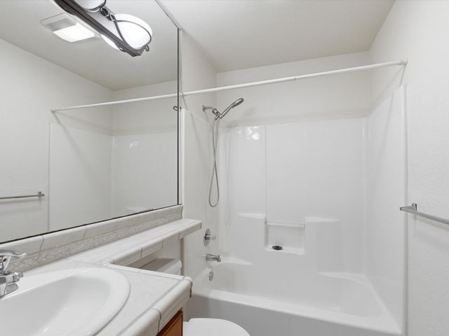2210 Miguel Chavez Road 411, Santa Fe, NM 87505
