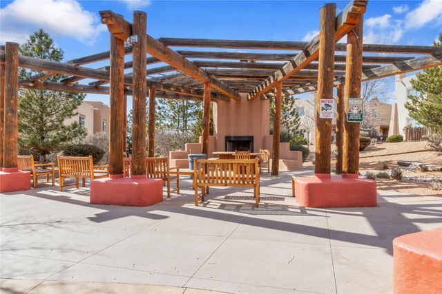 2210 Miguel Chavez Road 411, Santa Fe, NM 87505