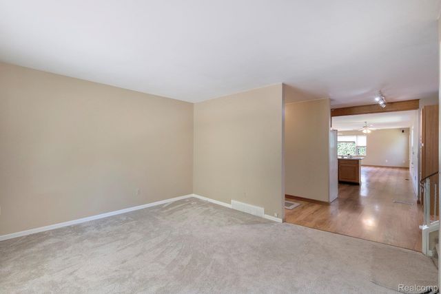 1490 Gage Road, Holly Township, MI 48442