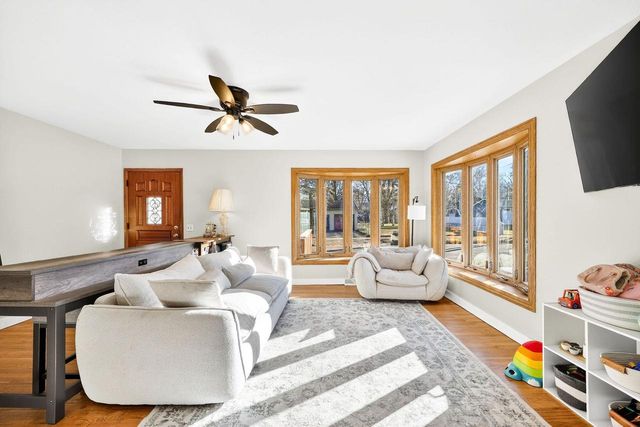 302 Buckingham Lane, Madison, WI 53714