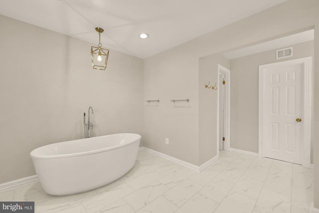 3505 WILTON HALL CT, Alexandria, VA 22310