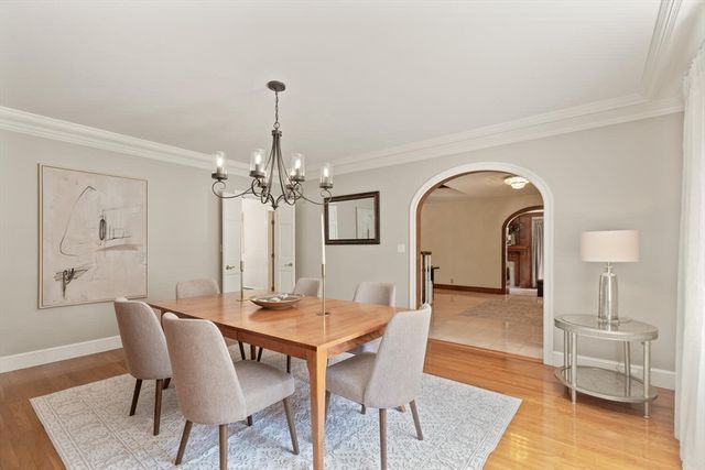 3 Bryant St, Lynnfield, MA 01940