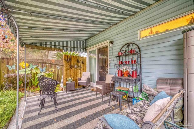 3515 Silvertree Ln, Pensacola, FL 32504