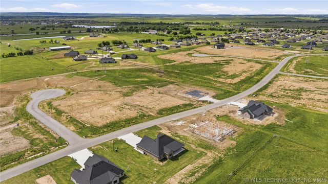13601 N 58th East Avenue, Collinsville, OK 74021