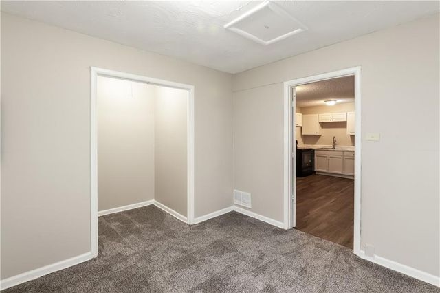 7300 E 112th Street, Kansas City, MO 64134