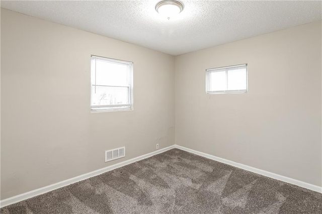 7300 E 112th Street, Kansas City, MO 64134