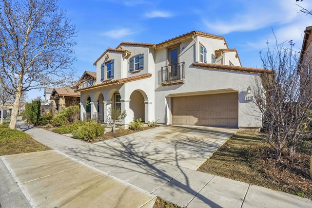 1110 S Vecindad St, Mountain House, CA 95391