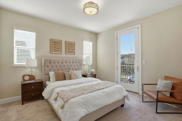 1110 S Vecindad St, Mountain House, CA 95391