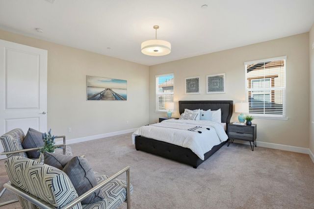 1110 S Vecindad St, Mountain House, CA 95391