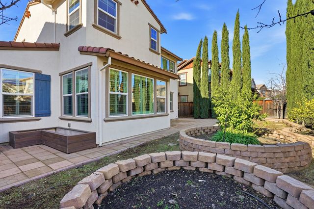 1110 S Vecindad St, Mountain House, CA 95391