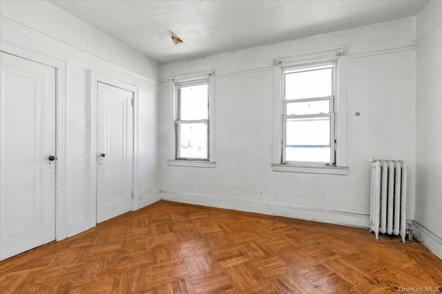11232 196th Street, Saint Albans, NY 11412