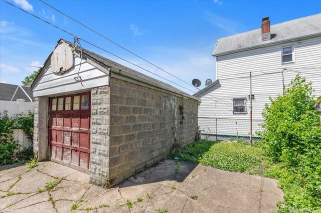 11232 196th Street, Saint Albans, NY 11412