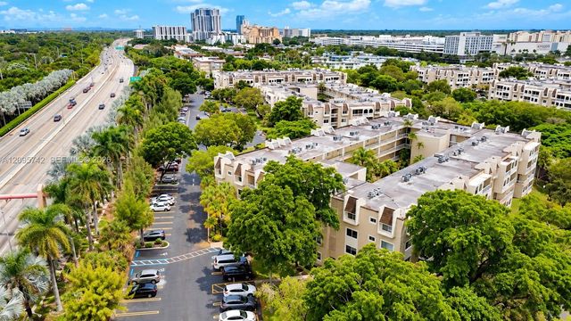 8103 Camino Real C-314, Miami, FL 33143
