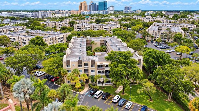 8103 Camino Real C-314, Miami, FL 33143