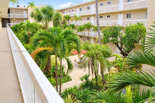8103 Camino Real C-314, Miami, FL 33143