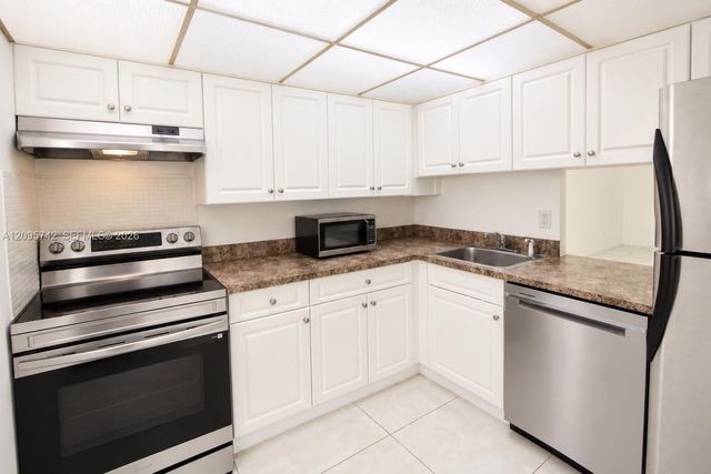 8103 Camino Real C-314, Miami, FL 33143
