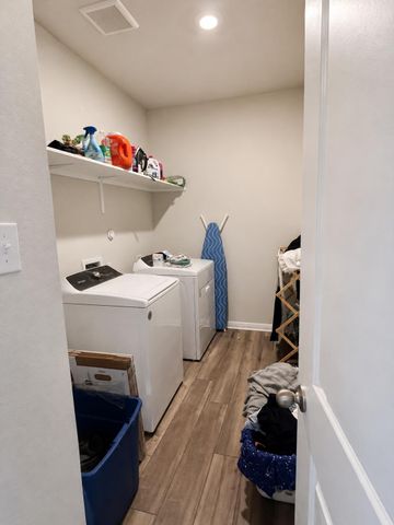 101 Javans Nest, Cedar Creek, TX 78612