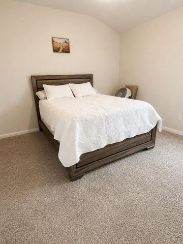 101 Javans Nest, Cedar Creek, TX 78612